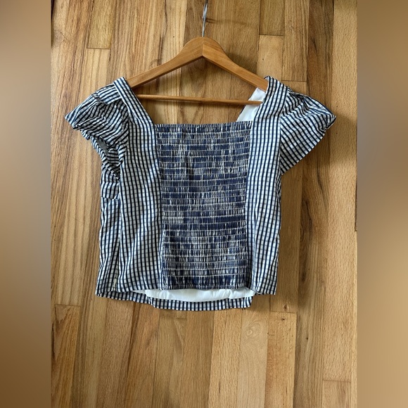 NWOT Gianni Bini Emily cropped navy/white rouche cropped top with elastic back - Picture 4 of 7